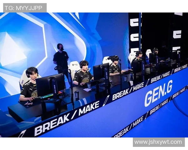 电竞比分赛后复盘FPX与EDG团队协作的精彩瞬间与战术分析